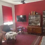 Deli 106